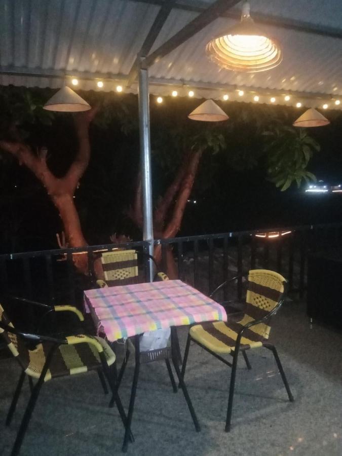 Du Gia Van Chung Homestay Làng Cac 외부 사진
