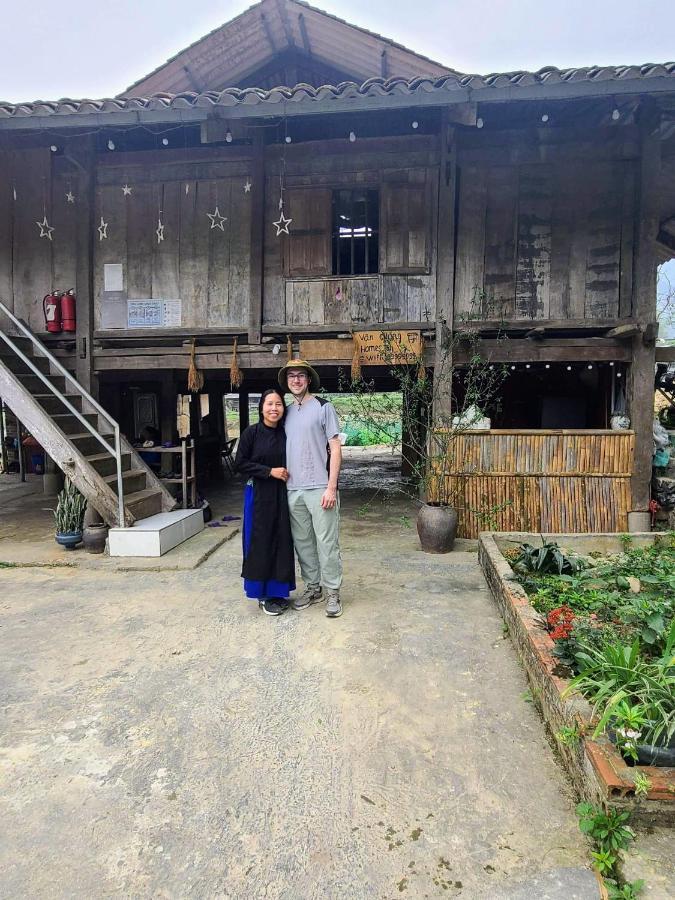 Du Gia Van Chung Homestay Làng Cac 외부 사진