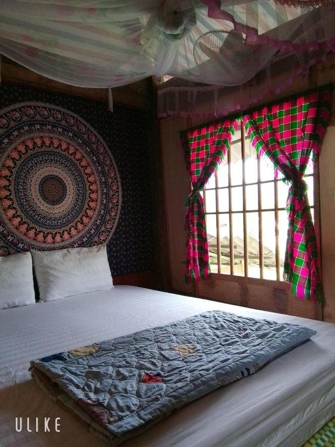 Du Gia Van Chung Homestay Làng Cac 외부 사진